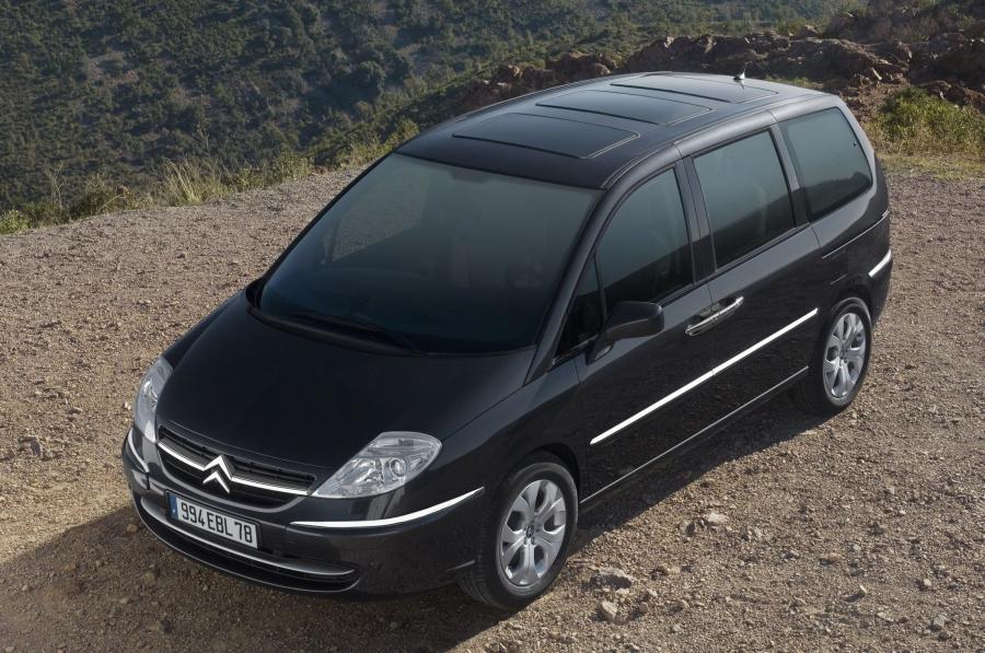  Citroen C8 2002 года  (фото 23 из 28)